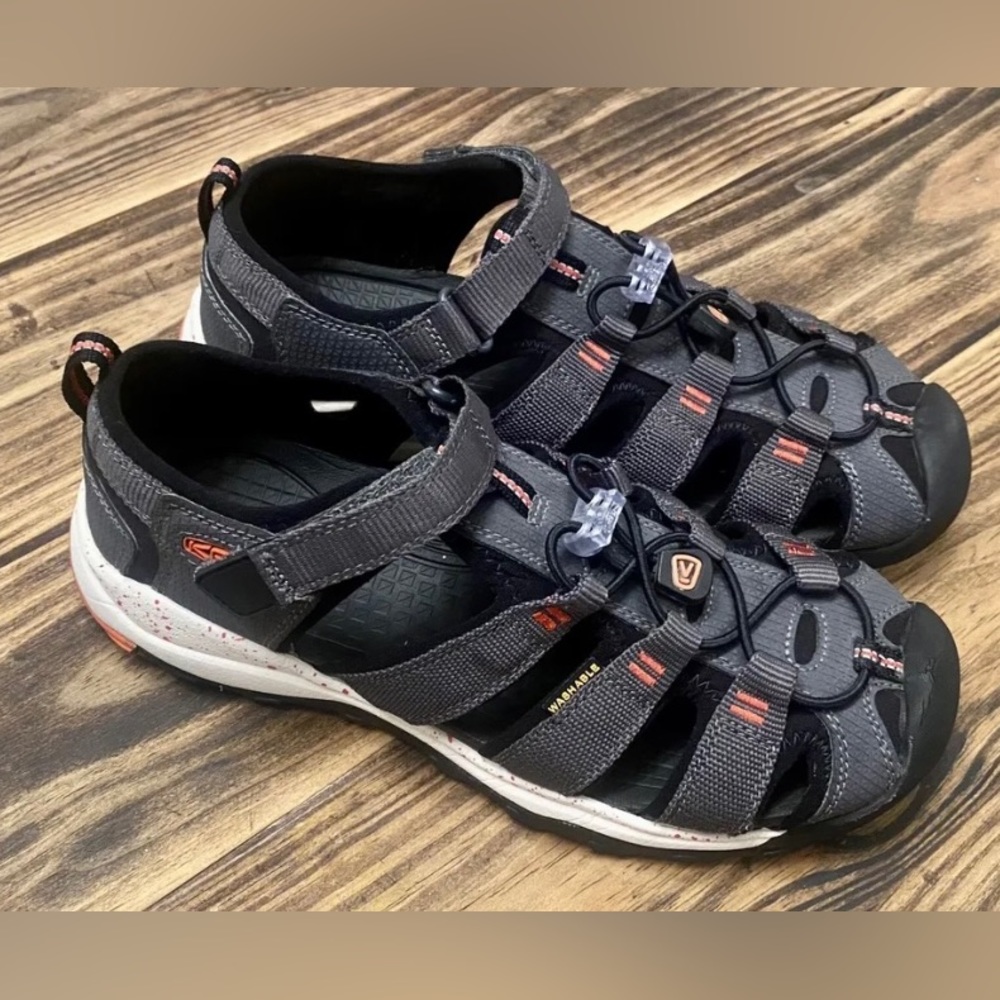 Keen Kids Water Shoes - Black and Gray